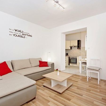Apartments Andela Makarska Exterior photo