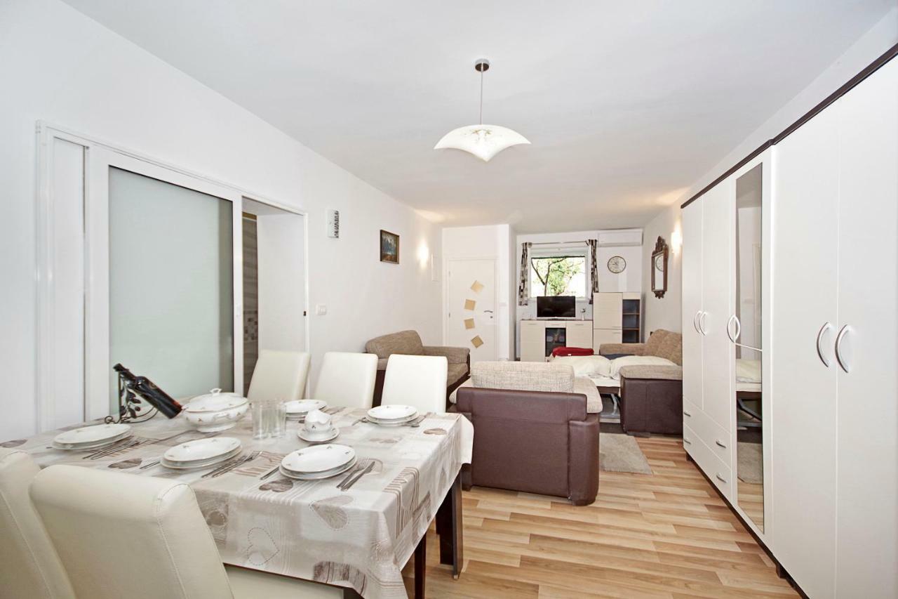 Apartments Andela Makarska Exterior photo