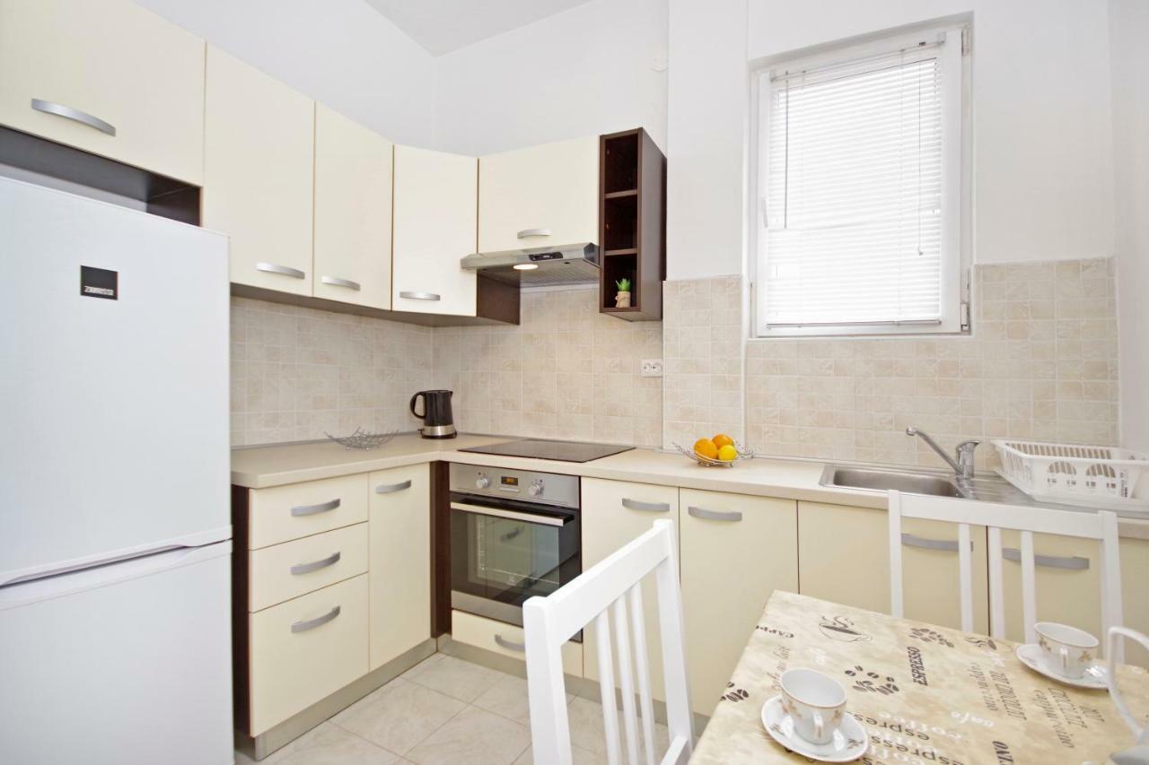 Apartments Andela Makarska Exterior photo