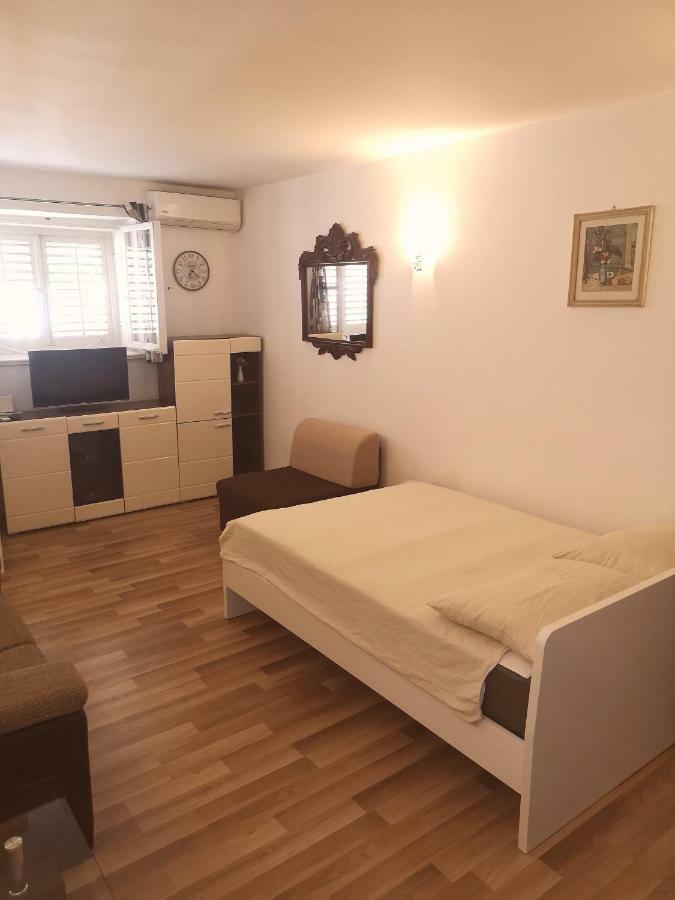 Apartments Andela Makarska Exterior photo